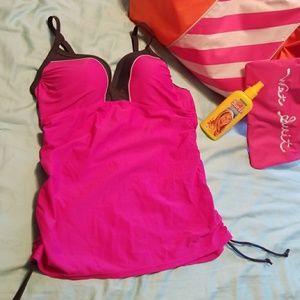 Hot pink swim top!!!